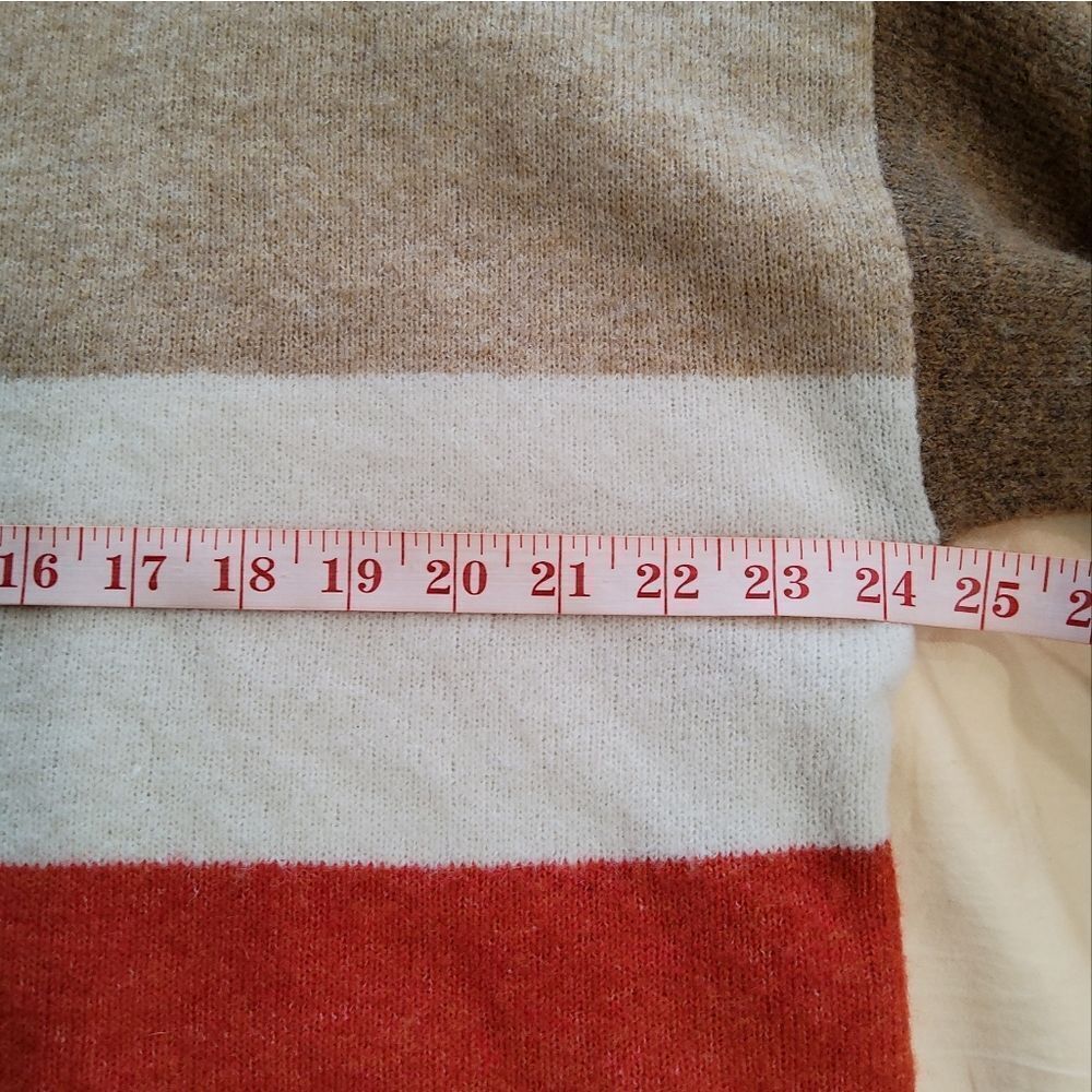 Olivaceous Color Block Wool Blend Knit Sweater Si… - image 8